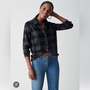 Faherty Women’s Legend Sweater Shirt. Size XS